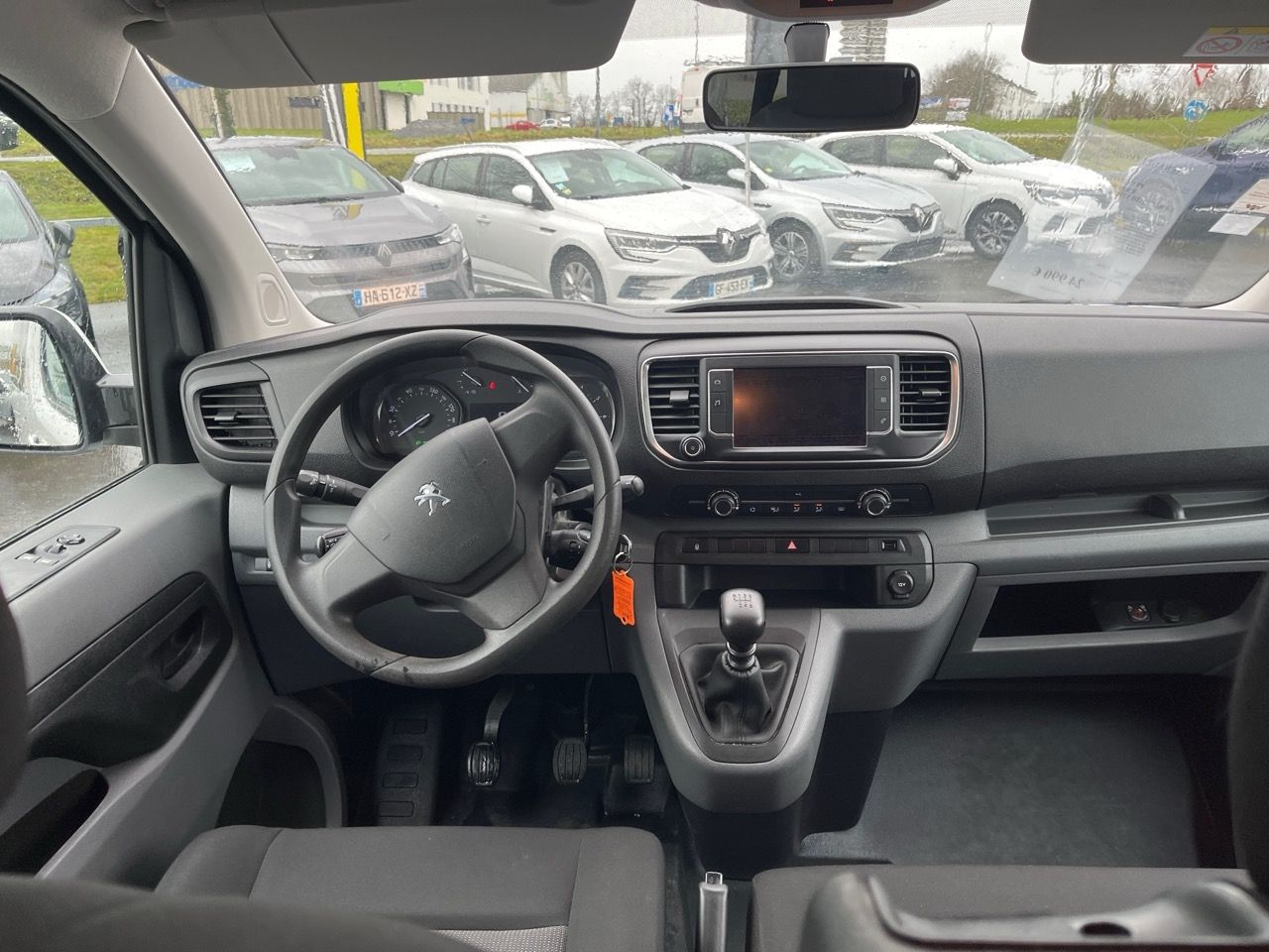 PEUGEOT EXPERT