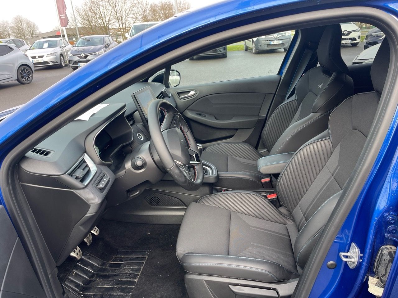 RENAULT CLIO V
