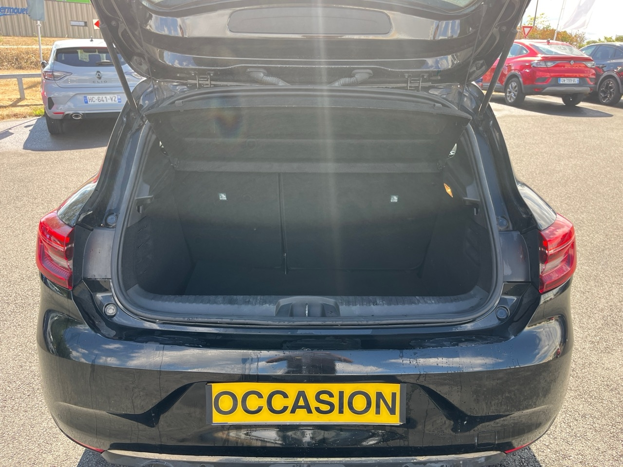 RENAULT CLIO V