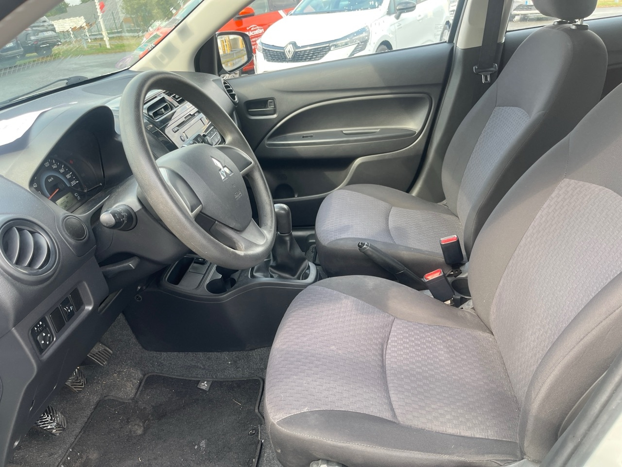 MITSUBISHI SPACE STAR