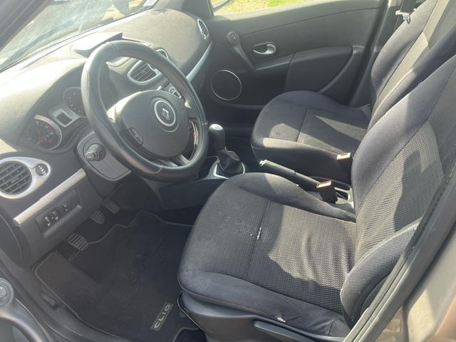 RENAULT CLIO III ESTATE